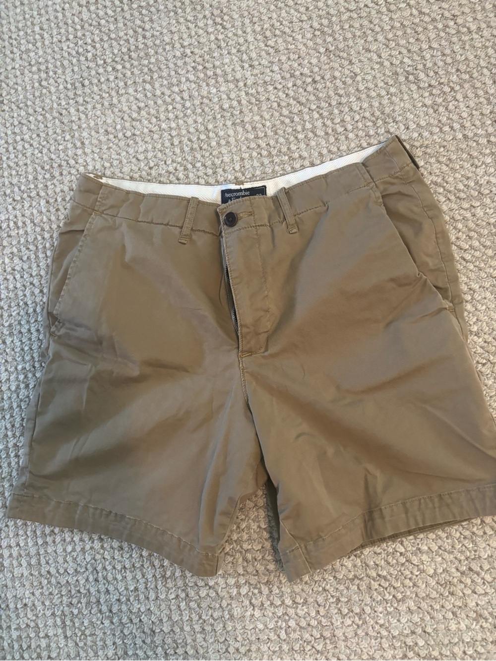Abercrombie & Fitch Men's Khaki Flat-Front Chino Shorts